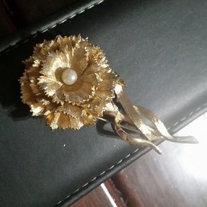 Boucher Jewelry - Boucher brooch Boucher Jewelry - Boucher brooch
